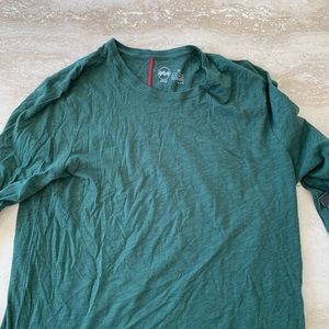 Brand new Janji running top. Size medium.